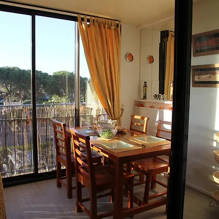 Les Mers Du Sud Port Holiday home *